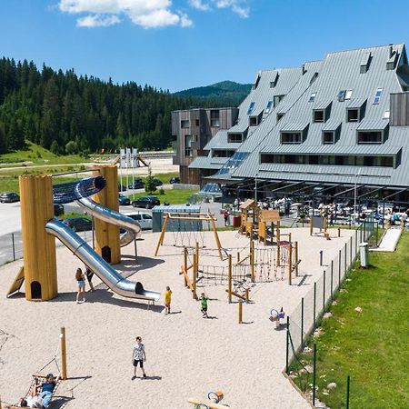 Hotel Monti Spa & Wellness Hadzici Екстер'єр фото
